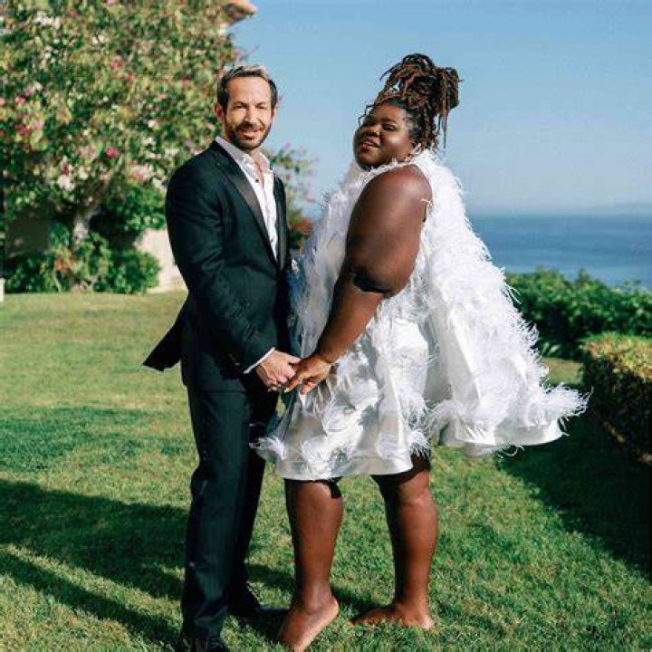 'Empire' Star Gabby Sidibe & Her Boyfriend Brandon Frankel Sweetly Cuddle in Romantic Selfies