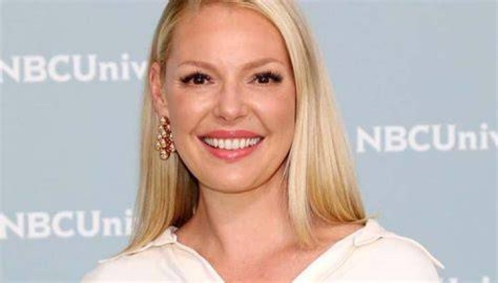  'Grey's Anatomy' Alum Katherine Heigl Shares Health Update after Undergoing Neck Surgery