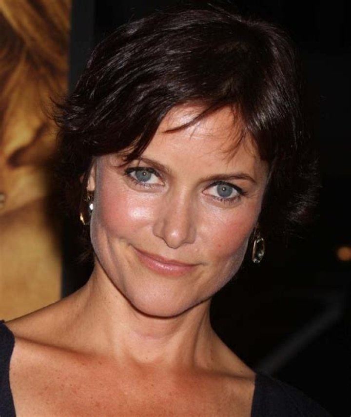 21 Carey Lowell Body Measurement Celebrity measurements 2021