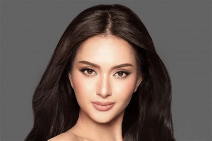 9 Pesona Ahtisa Manalo, Miss International Filipina 2018