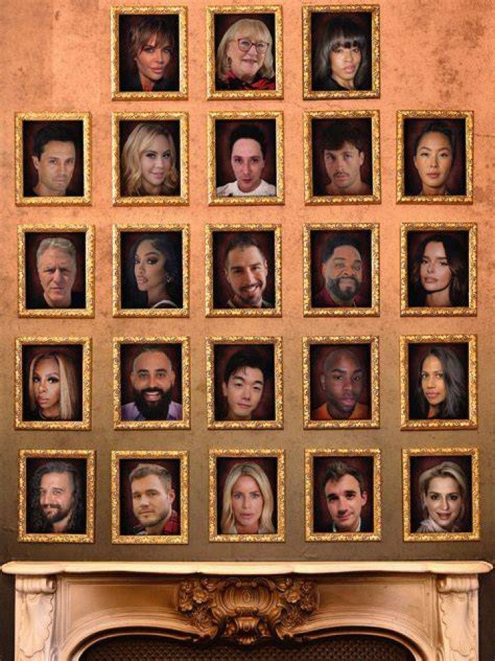 A cast gallery picture of &ldquo;Full House&rdquo; actors Davie Coulier, Jodie Sweetin, Mary-Kate/Ashley Olsen; Bob Saget, Candace Cameron and John Stamos on August, 8, 1989. | Source: Getty Images