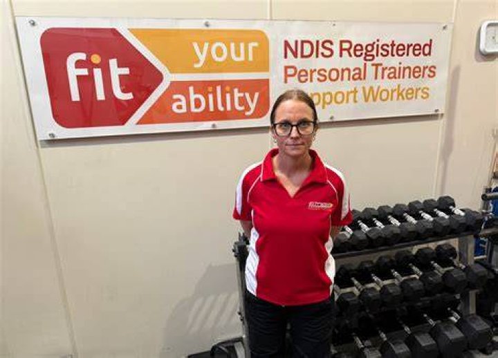 A personal trainer and registered pharmacist has shared what a full day of eating looks like for her, as well as the 'reverse dieting' process she swears by (Holly Louise pictured)