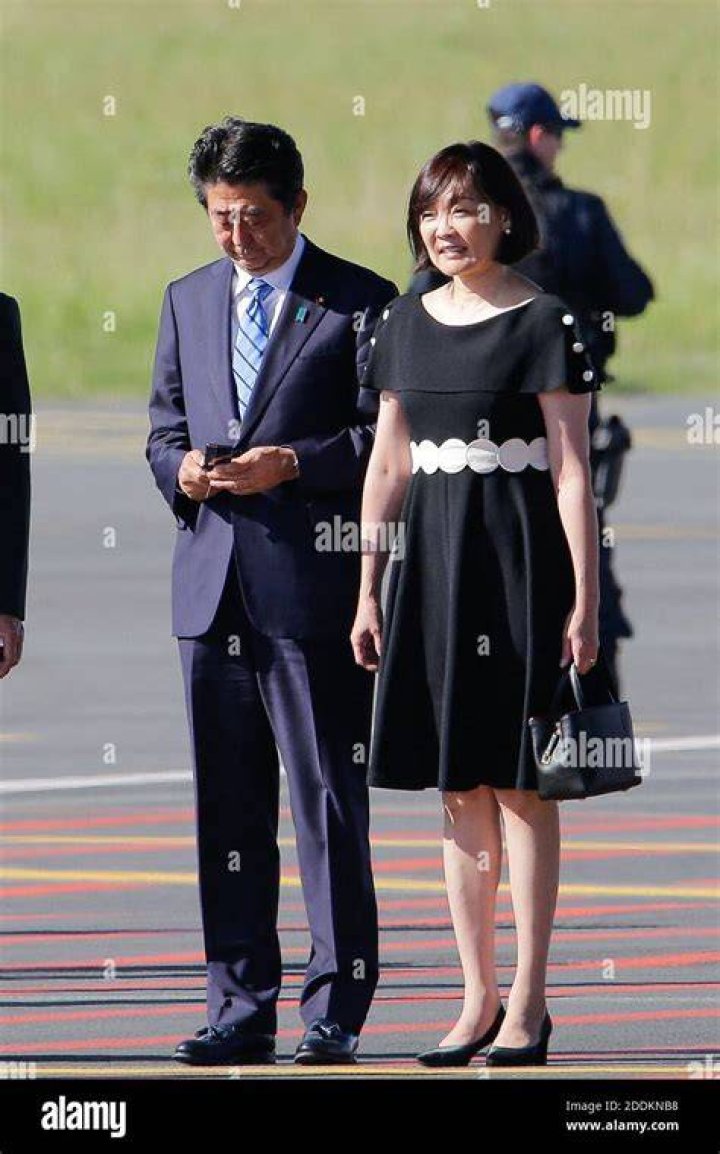Abe and his wife Akie met Queen Elizabeth II during a private audience at Buckingham Palace on May 4, 2016 in London