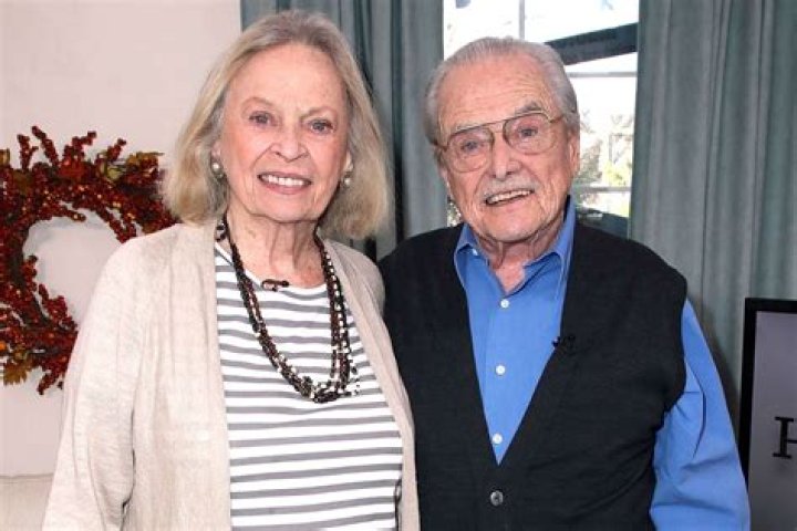 Actress Bonnie Bartlett (L) and husband, actor William Daniels, at Hallmark's "Home & Family" at Universal Studios Hollywood on October 25, 2017 in Universal City, California | Source: Getty Images