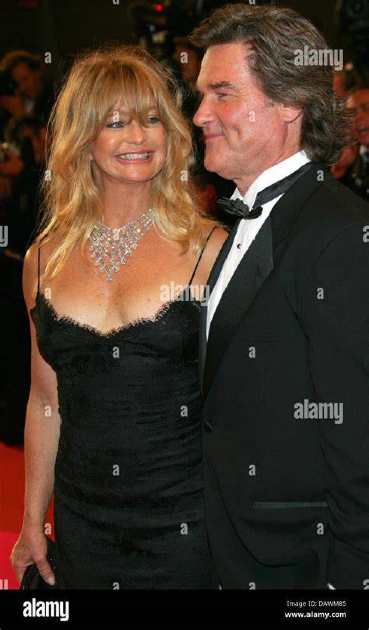 Actress Goldie Hawn and Actor Kurt Russell on December 14, 2015 in New York City | Source: Getty Images