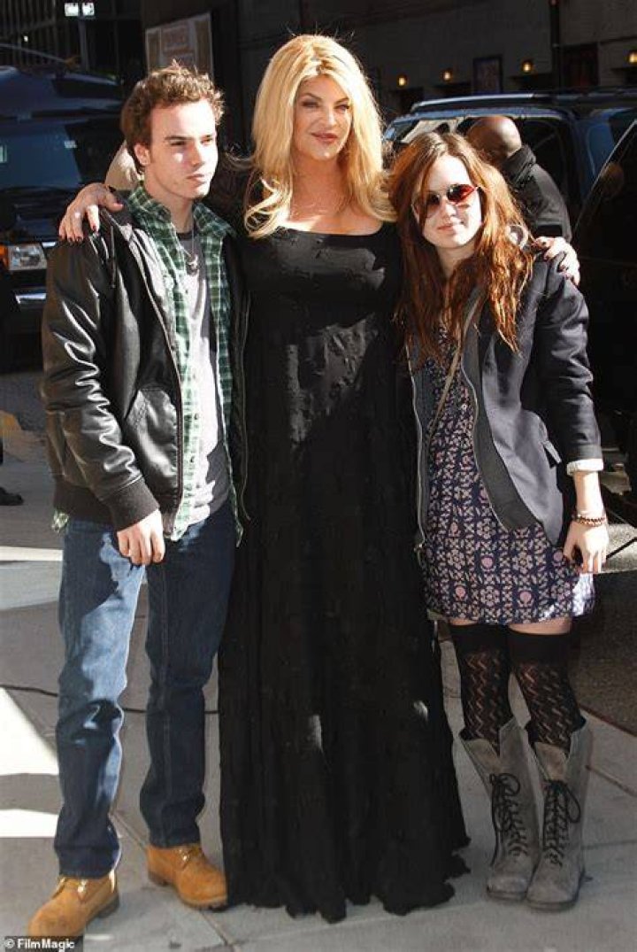 Actress Kirstie Alley with children William True and Lillie Price at the premiere of "The Runaways" at Landmark Sunshine Cinema in New York City on March 17, 2010. | Source: Getty Images