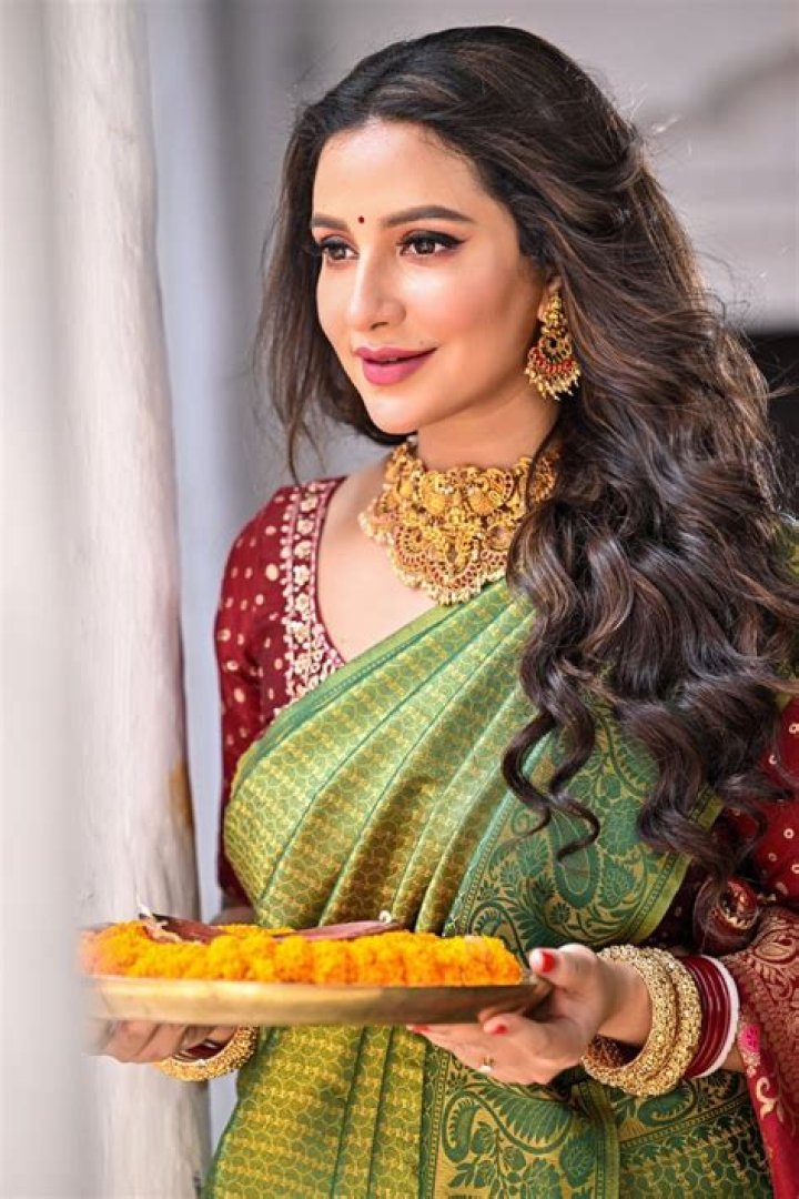 Actress Subhashree Ganguly Glam Photoshoot Gallery Kerala Lives