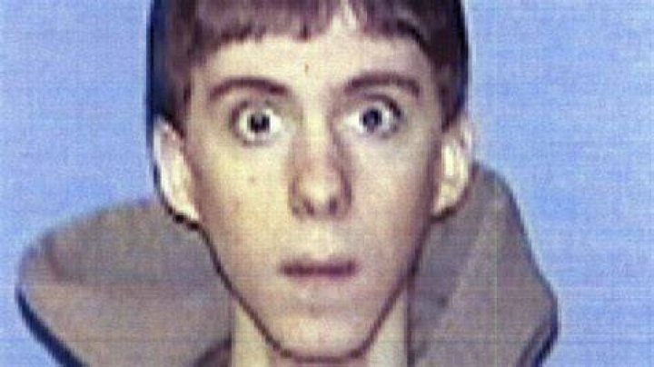 Adam Lanza's father speaks publicly for first time