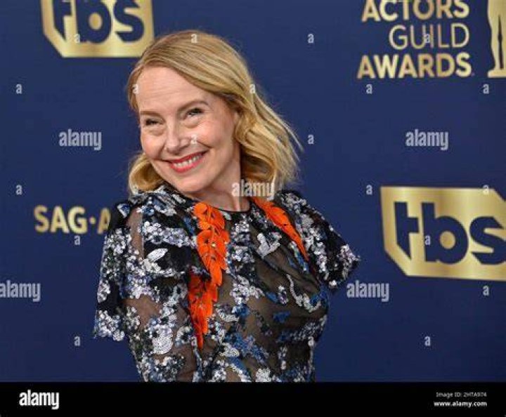 Amy Ryan attends the 28th Annual Screen Actors Guild Awards at Barker Hangar on February 27, 2022, in Santa Monica, California. | Source: Getty Images