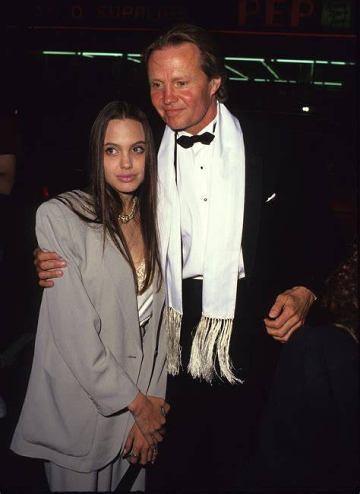 Angelina Jolie Father Actor AnnaSoward
