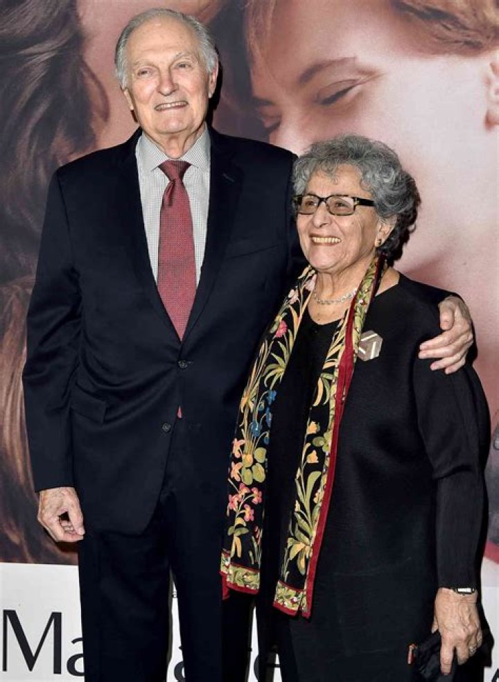 Arlene, Elizabeth, and Alan Alda during "The Seduction of Joe Tynan" New York City premiere party in New York City, New York, on August 15, 1979 | Source: Getty Images