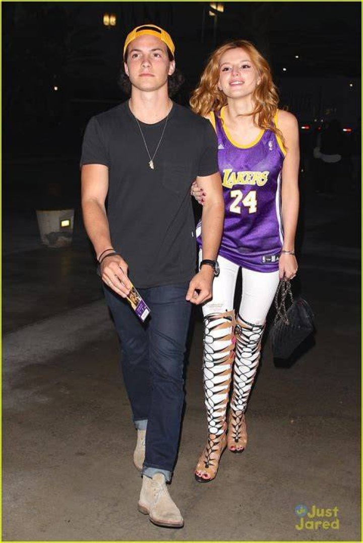 Bella Thorne and Ryan Nassif on April 3, 2015 in Los Angeles, California | Photo: Getty Images