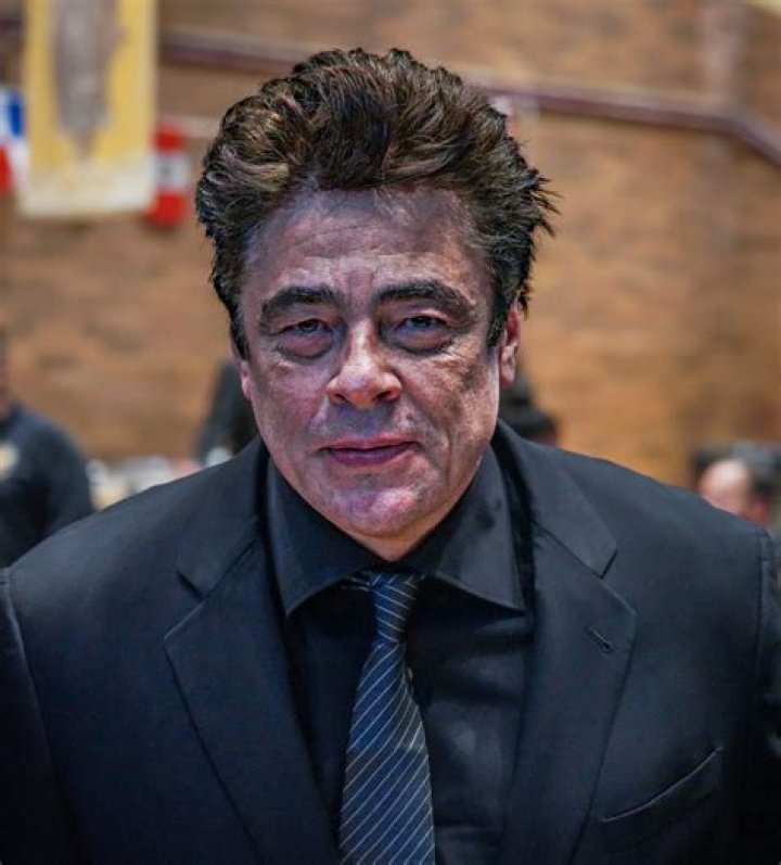 Benicio del Toro expecting a baby with Kimberly Stewart CBS News