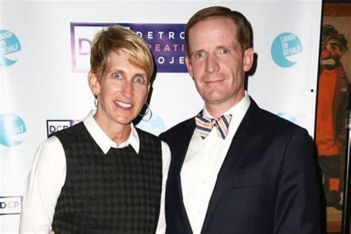 Beth Hagenlocker, Personal Life and Net Worth - Biklio