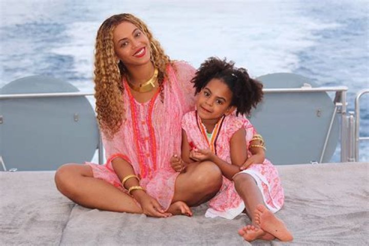 Beyonc&eacute; Just Shared the Sweetest New Family Photos ELLE Canada Magazine Beauty, Fashion and
