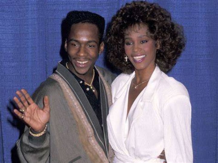 Bobby Brown, Whitney Houston, Kevin Costner, and Cindy Silva at the premiere of "The Bodyguard" in Hollywood, 1992. | Source: Getty Images
