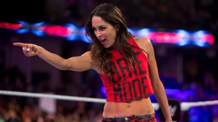 Brie Bella at "Extra," Universal Studios Hollywood on October 26, 2017 in Universal City, California. | Source: Getty Images