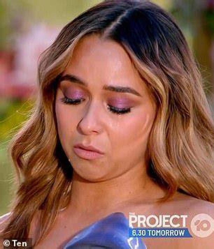 Brooke tearfully told the Jamie-Lee: 'I've really, really loved exploring the possibility of a relationship, and how beautiful that story would be'