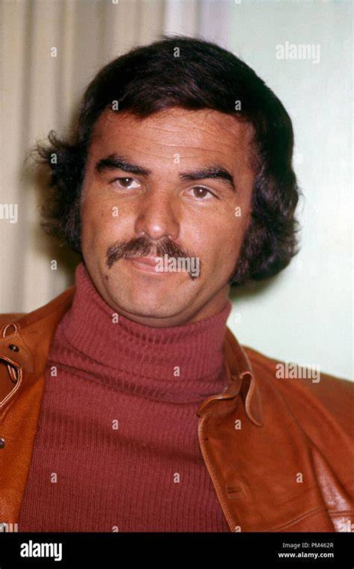 Burt Reynolds poses in 1972. | Source: Getty Images