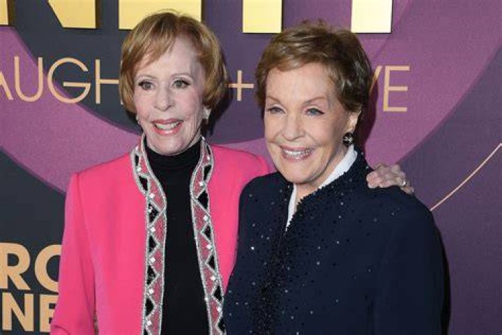 Carol Burnett and Julie Andrews at the AFI Lifetime Achievement Award Gala in Hollywood in June 2022 | Source: Getty Images