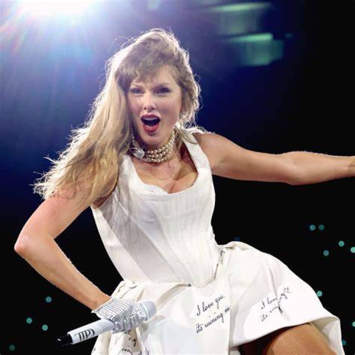 Cheeky: A view of Taylor's svelte frame and backside could be seen in images captured
