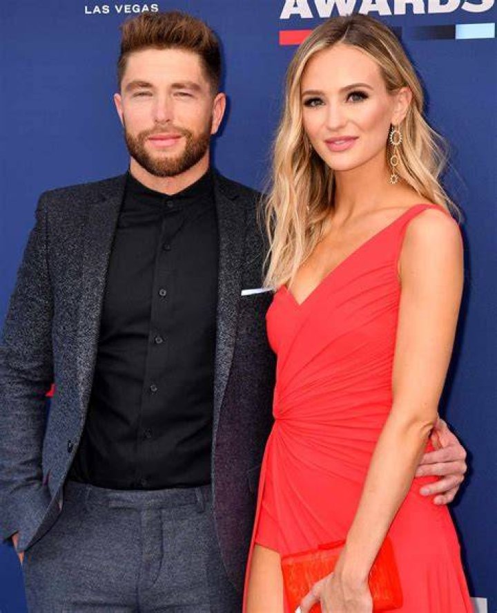 Chris Lane, Lauren Bushnell Celebrate 1Year Wedding Anniversary