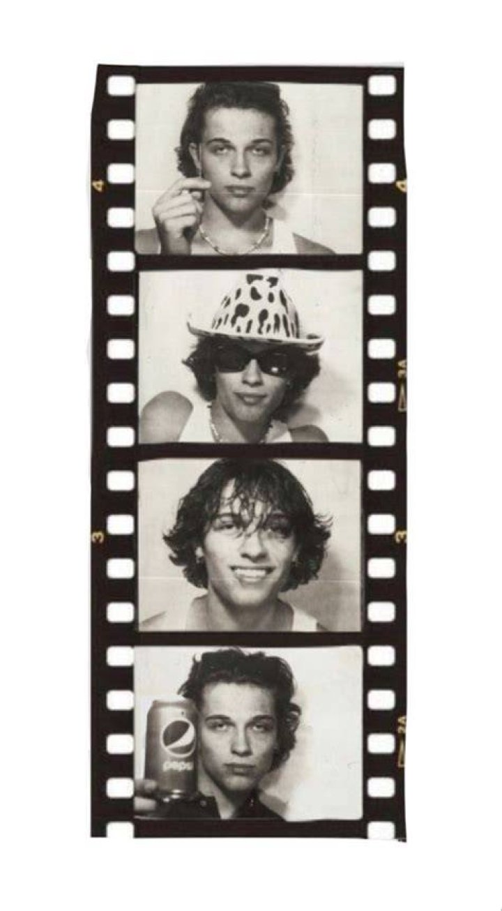 chris sturniolo photo booth Photobooth pictures, Triplets, Chris