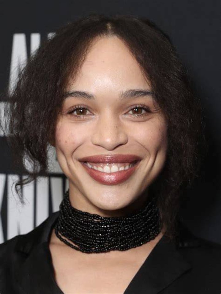 Cleopatra Coleman attends Cosmopolitan's celebration of the launch of CosmoTrips and Fêtes cover star Laura Harrier at Skybar on September 29, 2022, in West Hollywood, California. | Source: Getty Images