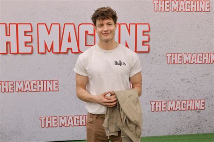 Comedian Matt Rife adds second show in Jacksonville. Here's how to get tickets.