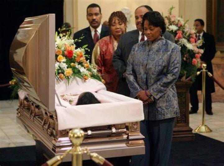 Coretta Scott King funeral draws tens of thousands
