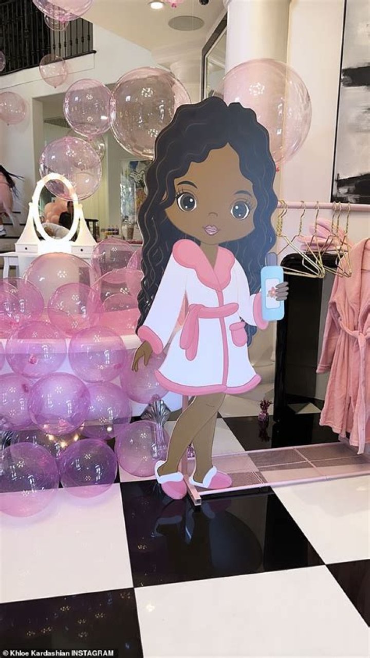 Cute cardboard cutouts: There were also cartoon cardboard cutouts of Dream in spa-themed attire throughout the lavish party