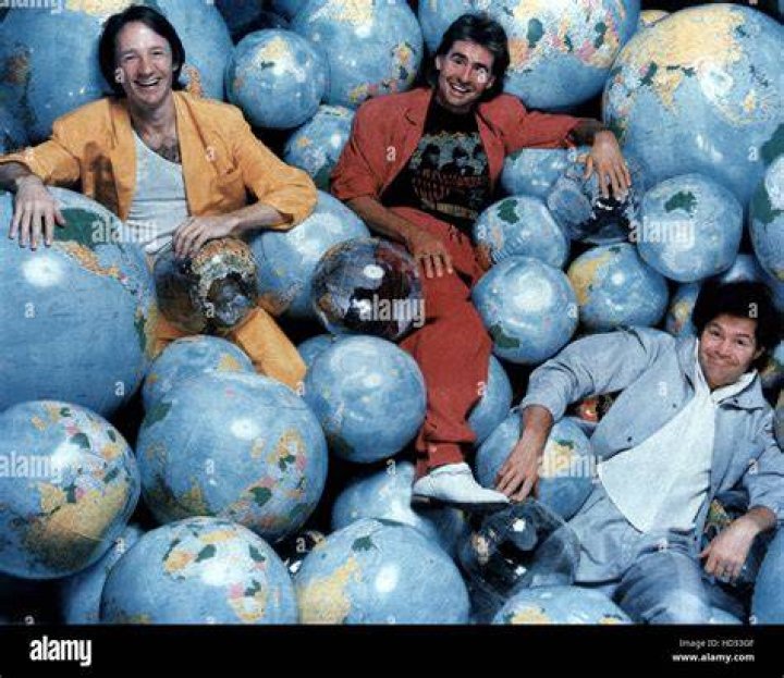 Davy Jones, Mickey Dolenz, Peter Tork and Mike Nesmith on the set of the television show The Monkees in August 1967 in Los Angeles, California. | Source: Getty Images