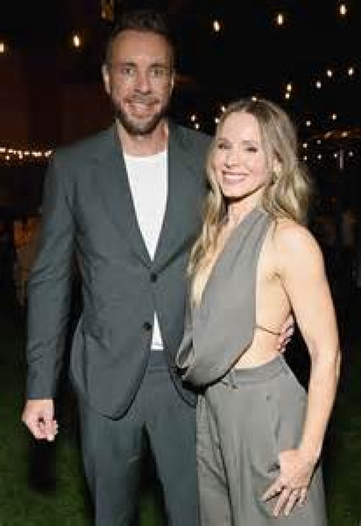 Dax Shepard Wife Fun Loving Couple Dax Shepard And Kristen Bell Get Fined For Dancing With
