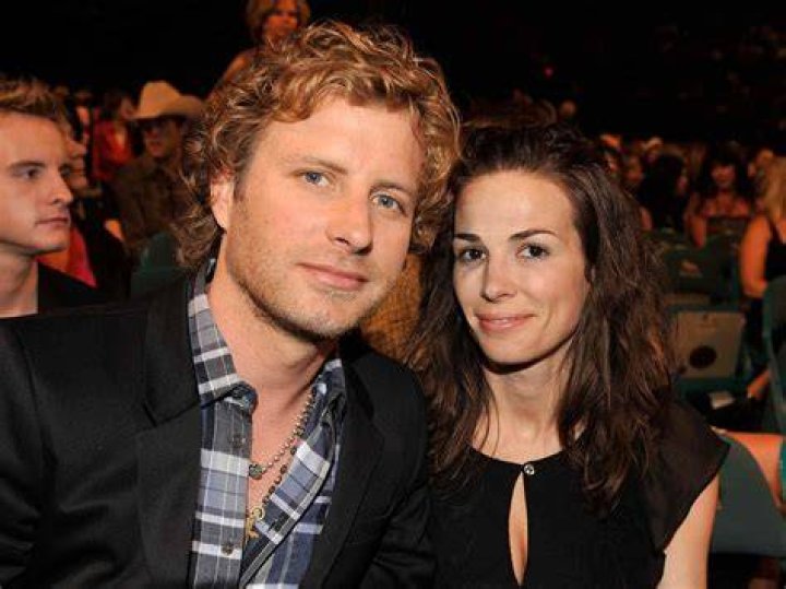Dierks Bentley and Cassidy Bentley arrive at the 44th annual Academy Of Country Music Awards held at the MGM Grand on April 5, 2009, in Las Vegas, Nevada. | Source: Getty Images