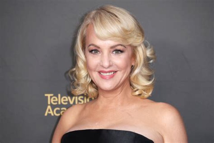 Does Wendi McLendon-Covey Have Kids With Her Husband Greg Covey? Family And Net Worth