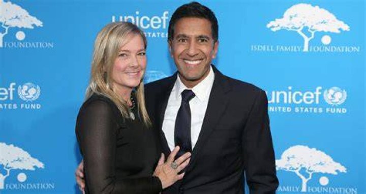 Dr. Sanjay Gupta The Most Famous Doctor in the World Marks 20 Years at CNN American Kahani