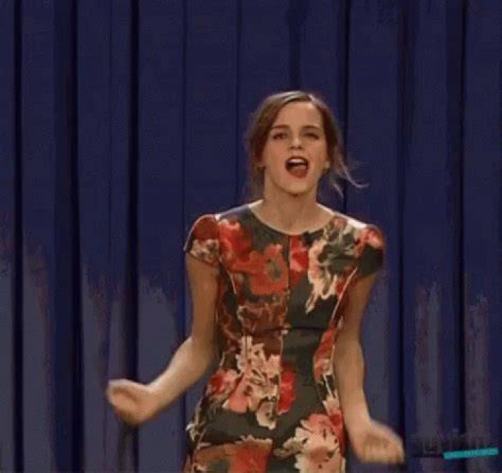 Emma Watson dancing with shrek Stable Diffusion OpenArt