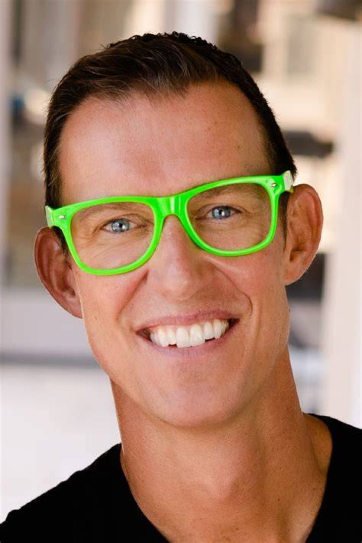 Erik Qualman Speaking Engagements, Schedule, & Fee WSB