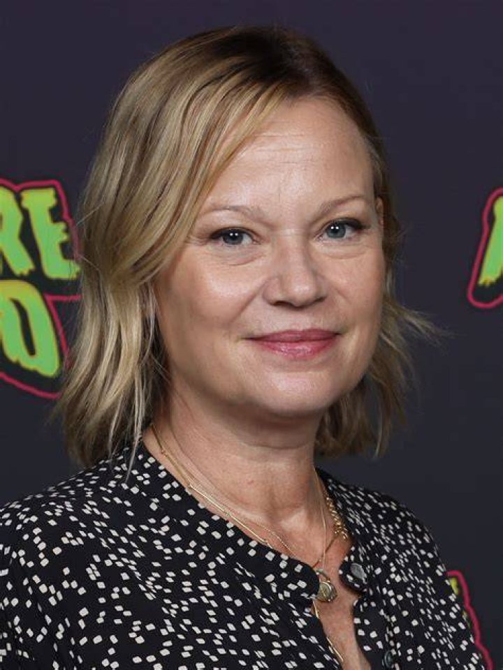 Exploring The Life And Career Of Samantha Mathis