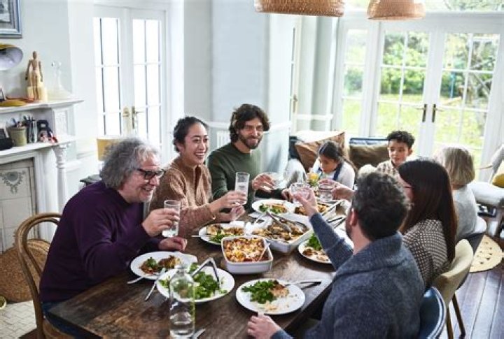 Family get together during an event. | Photo: Pexels