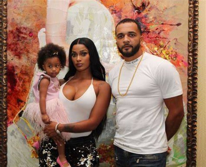 Fans Are Divided after Joseline Hernandez & Stevie J’s Daughter Bonnie Shows Her Painting in New Photo