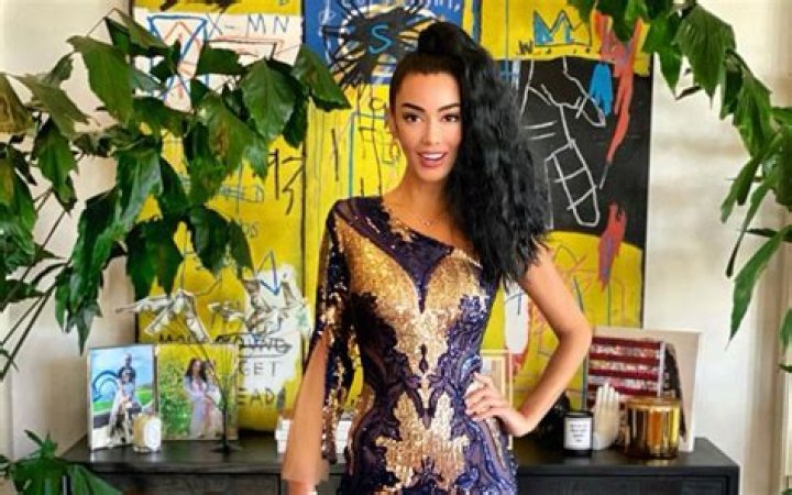Fans React to Noella Bergener's Advertisement