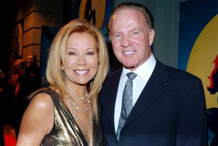 Frank and Kathie Lee Gifford with her children on June 10, 1996 in New York City | Source: Getty Images