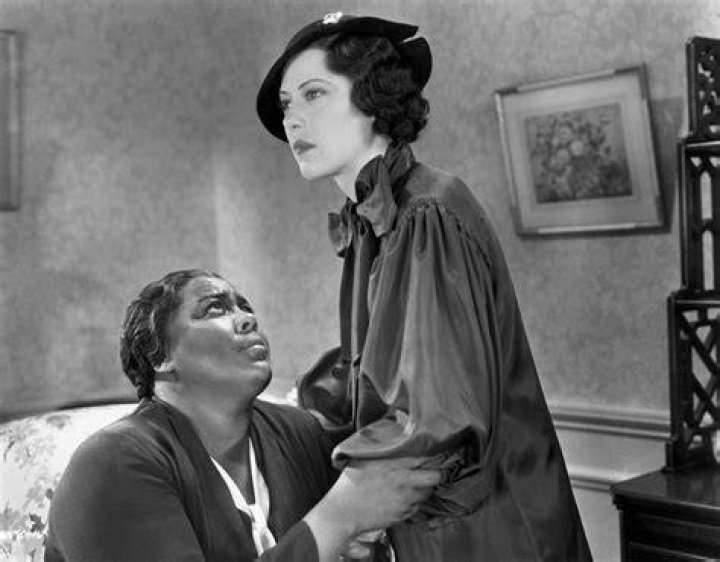 Fredi Washington and Paul Robeson in the 1933 film, "Emperor Jones" | Source: Wikimedia Commons/ Public Domain