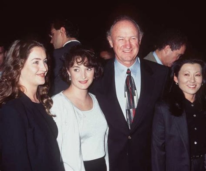 Gene Hackman and his family at Sun Valley in 1974 | Source: Getty Images