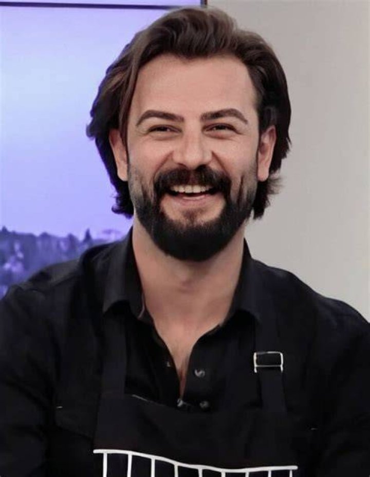 Gokberk Demirci gokberkdemirciemirtarhun Hollywood actress photos, Handsome celebrities