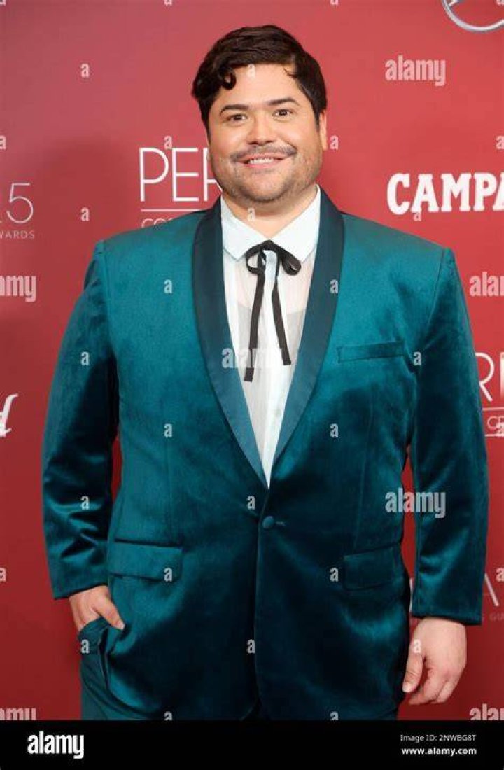 Harvey Guillen at the 25th Annual Costume Designers Guild Awards on February 27, 2023, in Los Angeles | Source: Getty Images