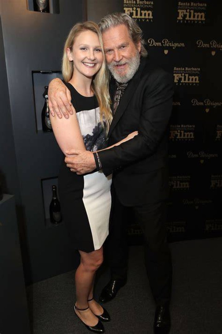 Hayley and Jeff Bridges visit the Dom Perignon Lounge at The Santa Barbara International Film Festival on February 9, 2017, in Santa Barbara, California | Source: Getty Images