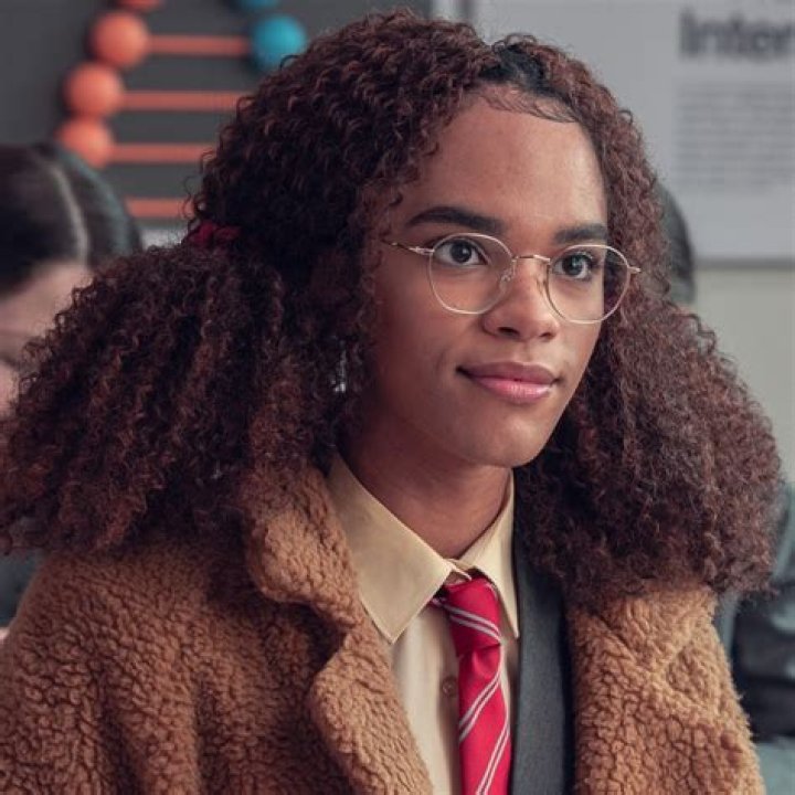 Heartstopper Cast Yasmin Finney Wikipedia: The Popular Actress Who Plays Elle In Heartstopper Is An Openly Transgender Woman