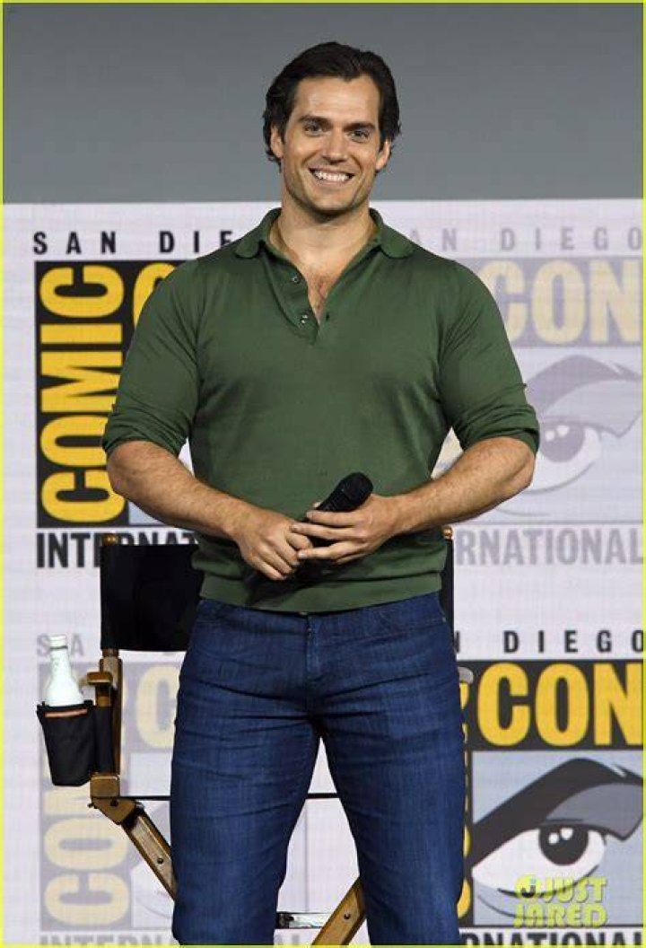 Henry Cavill injured his hamstring while running